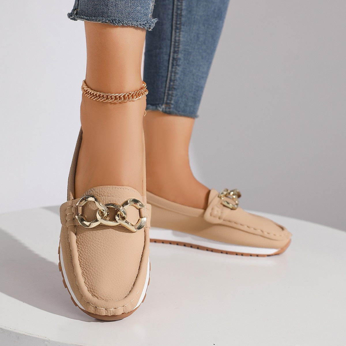 Chaînes Flats Womens Fashion Casual Chaussures coulissantes confortables Mocassins Printemps automne