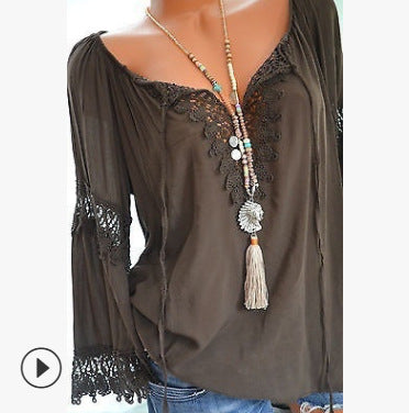 Chemise à manches longues en coton et lin, à dentelle, style asymétrique à une épaule.