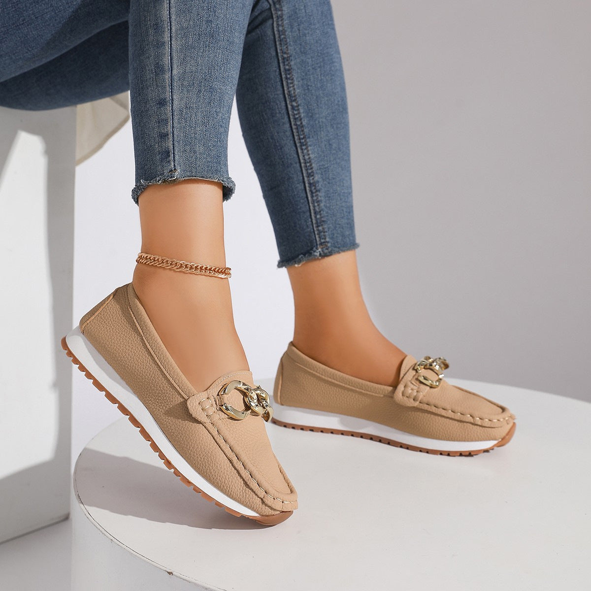 Chaînes Flats Womens Fashion Casual Chaussures coulissantes confortables Mocassins Printemps automne