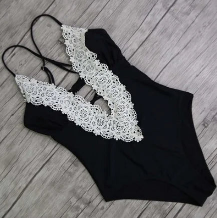 Maillot de Bain Une Pièce Élégant sans Bretelles
