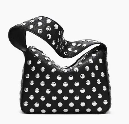 Sacoche moto en métal noir avec rivets et bandoulière